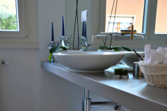 piano lavabo laccato grigio